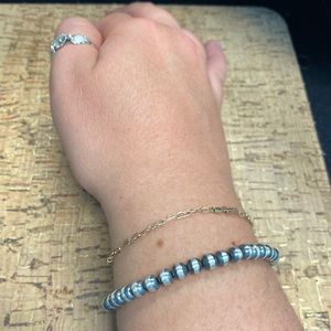 4 mm Navajo pearl stretch bracelet! 100% authentic and sterling silver!